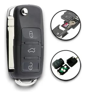 Pastillero en forma de llave de carro falsa
